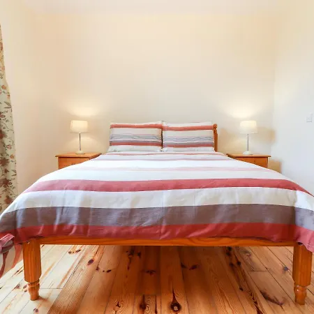 Number 7 Feriehus Lispole